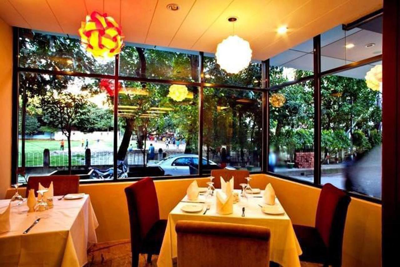 West Park Inn Dacca Exterior foto